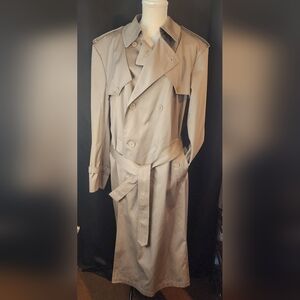 Vintage London Fog 44 Reg No Lining Trench Coat
